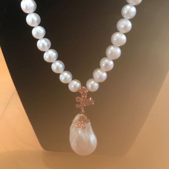 Fresh water pearl necklace - Picture 2 of 2